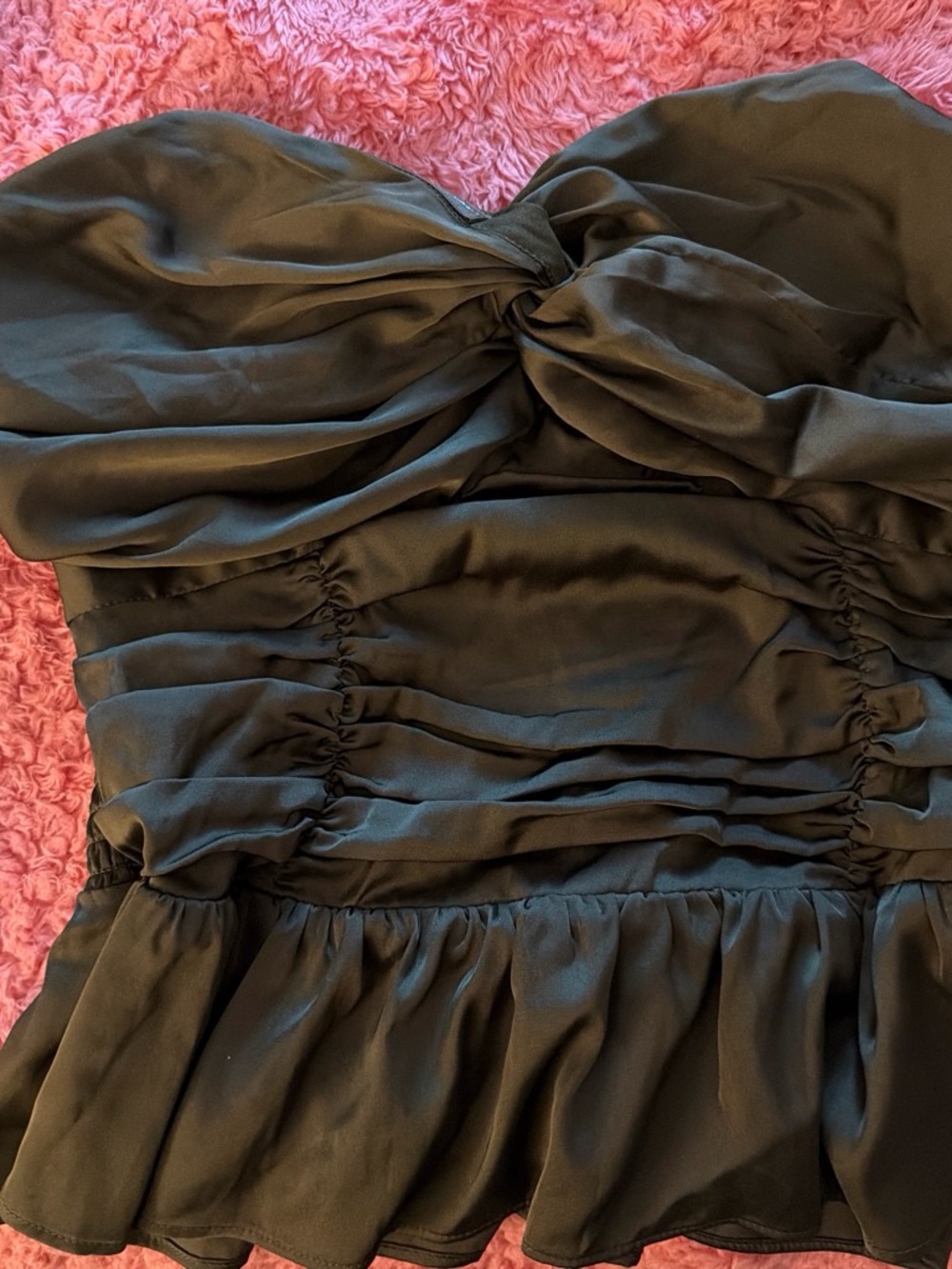 Strapless dark green Ruffled top